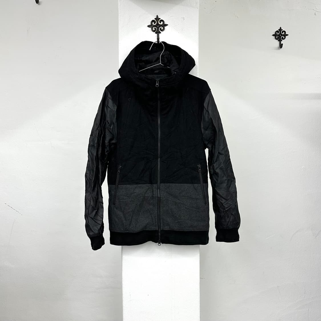 Leather transform hood jacket 상품이미지3