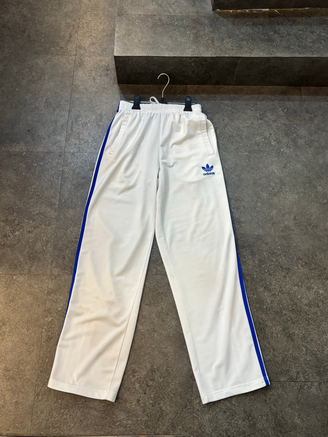 아디다스 트레이닝 바지 L사이즈 상품이미지2