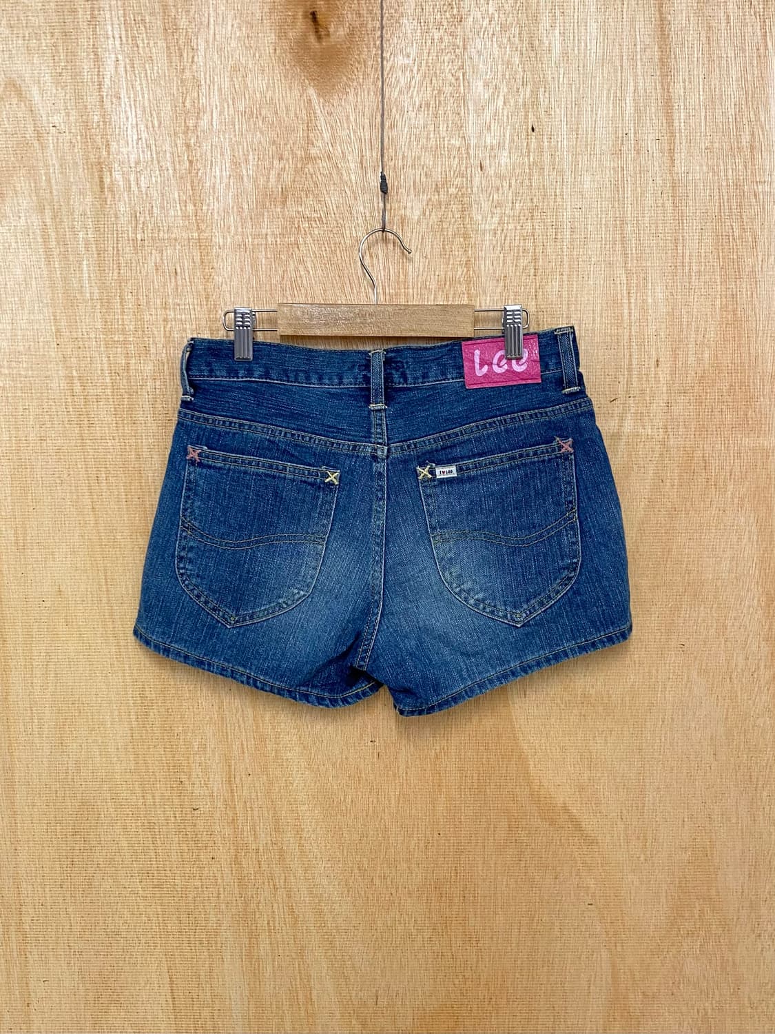 LEE x EARTH music & ecology denim shorts 상품이미지3
