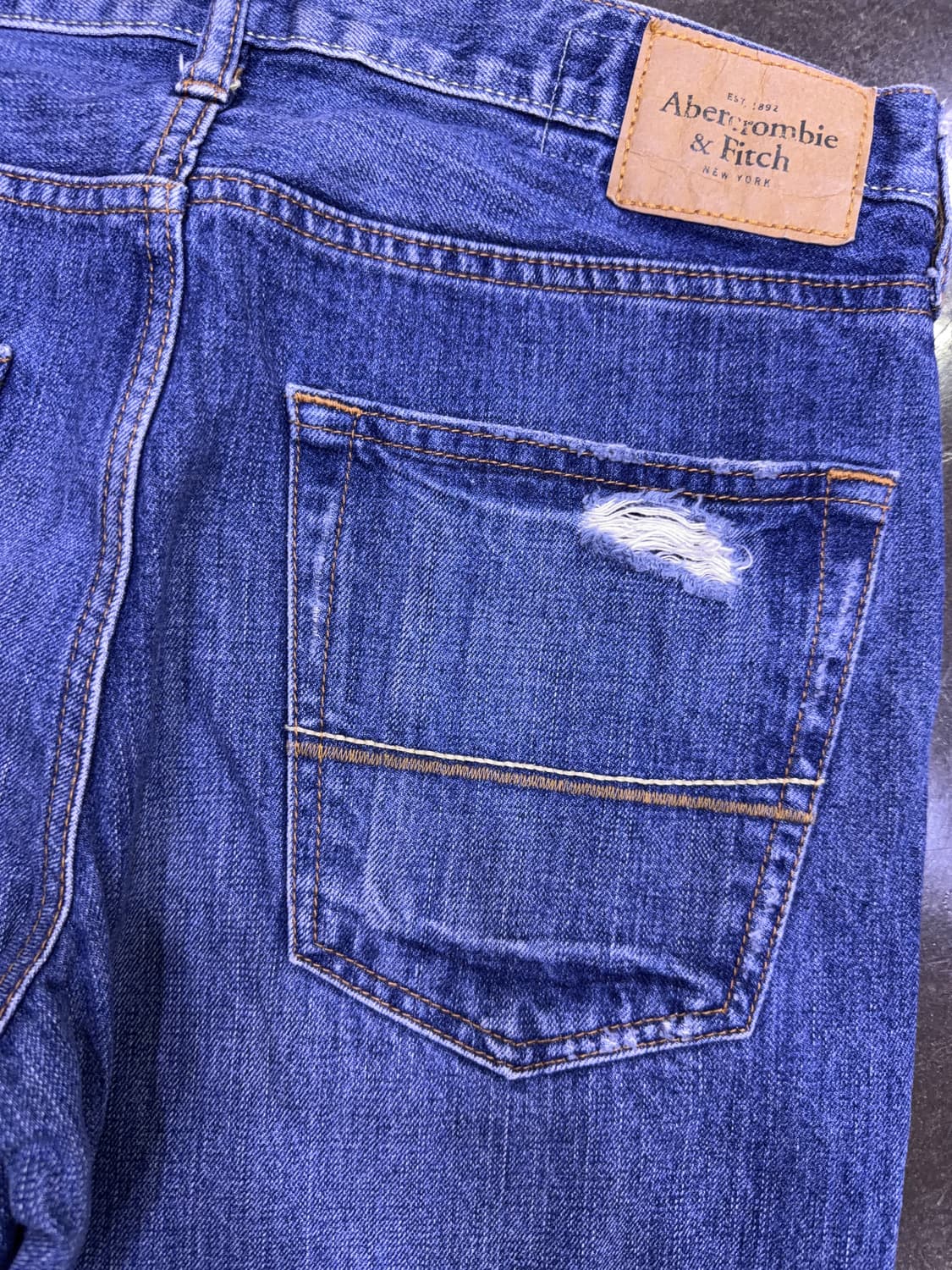 아베크롬비 데미지 킬번 로우 라이즈 부츠컷 플레어 데님팬츠 31 상품이미지9