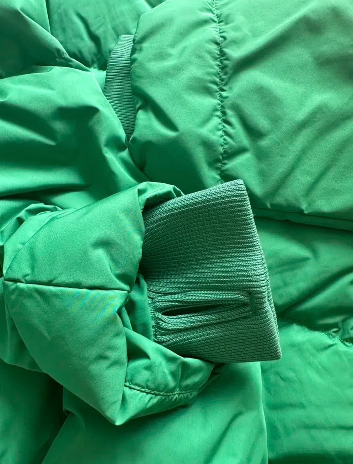 코스 보테가맛 그린 숏푸퍼 패딩 상품이미지5