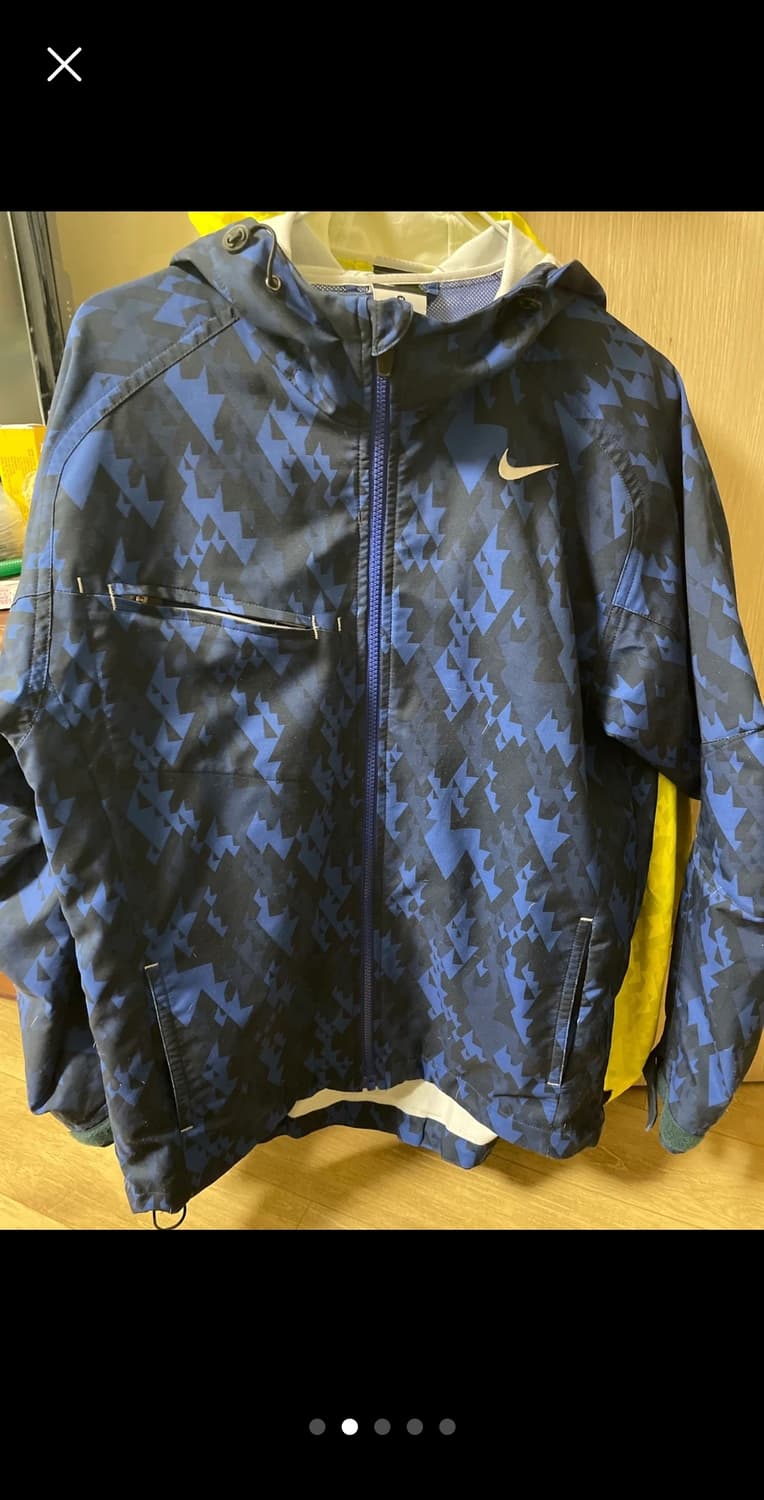 나이키 러닝 바람막이 M 상품이미지4