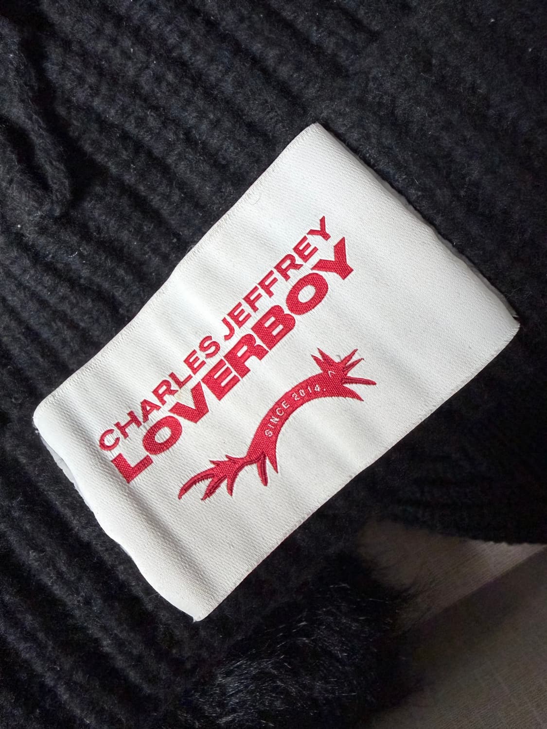 LOVERBOY BEANIE BLACK 상품이미지1