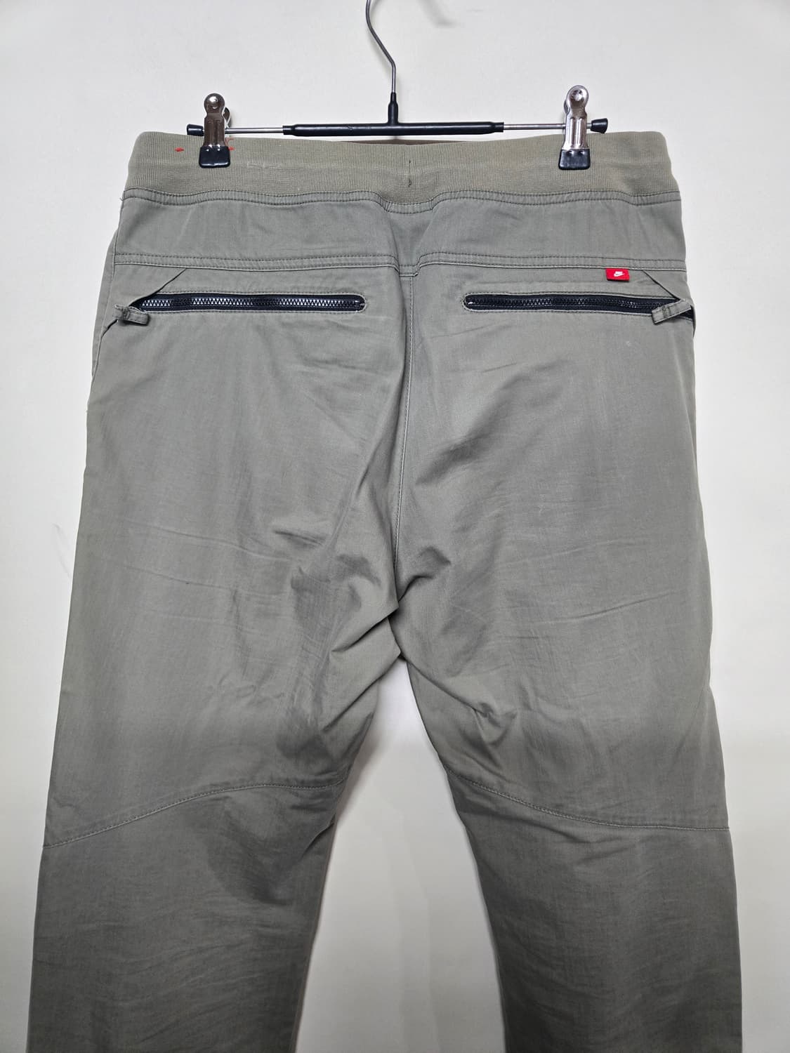 나이키 카키색 면바지 조거팬 스타일S 상품이미지4