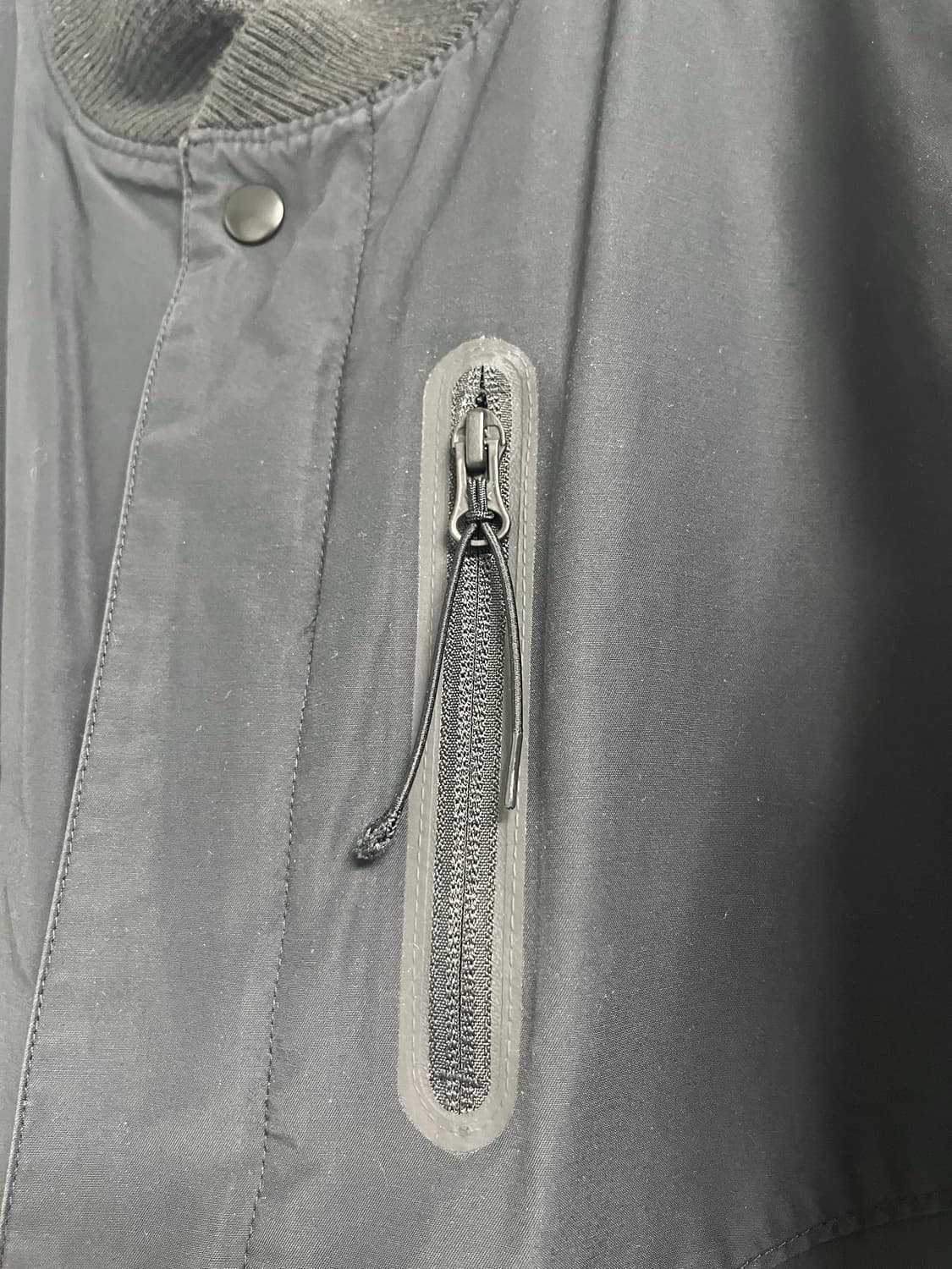 나이키 에어 봄버 자켓 블랙 상품이미지4