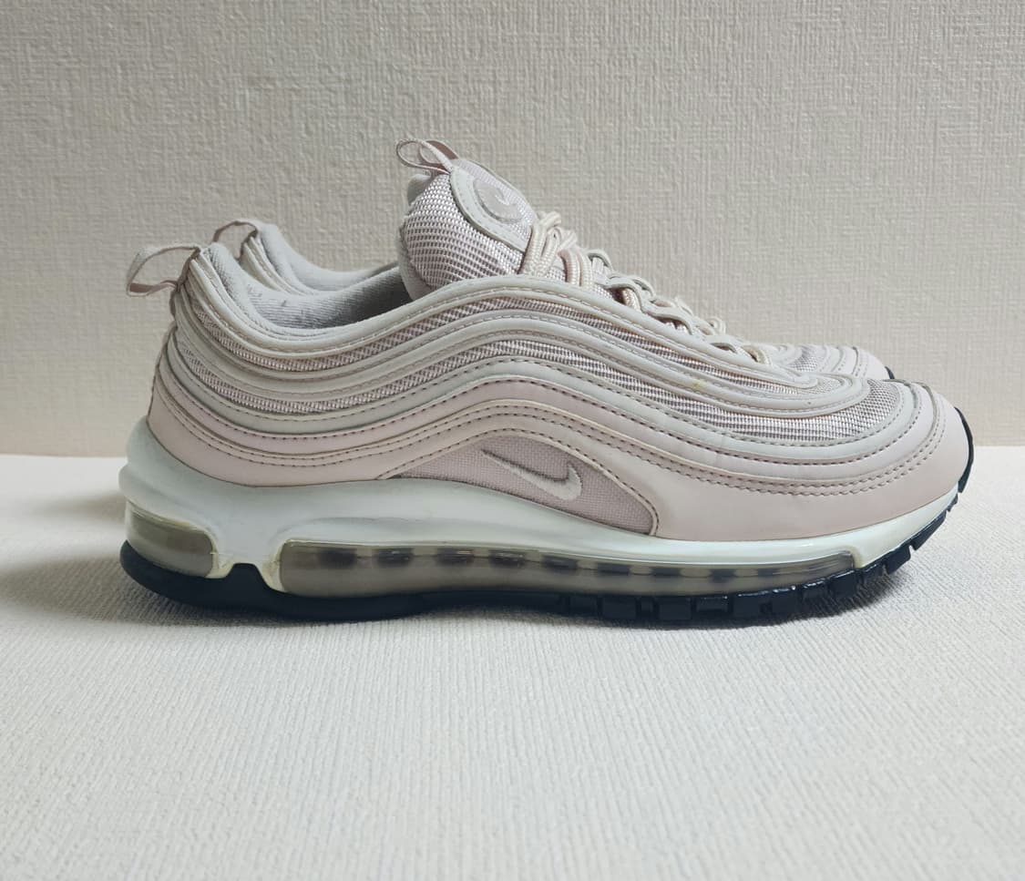 나이키 에어맥스 97 페일핑크 235mm 상품이미지2