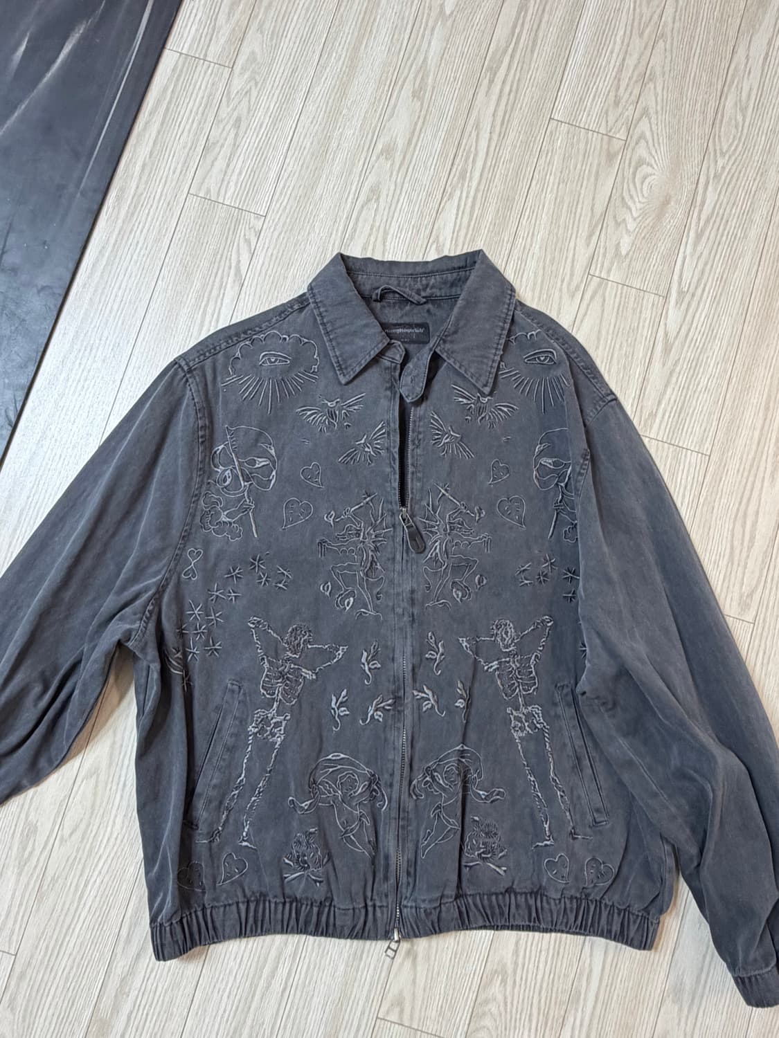 나이스 고스트클럽 자켓입니다 상품이미지1