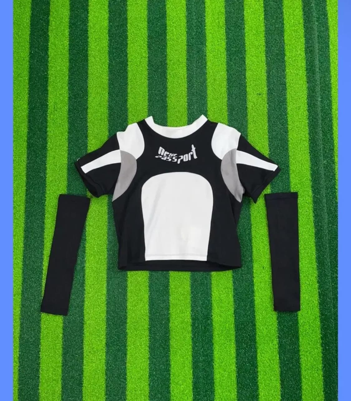 (에스파 착용) 키집 워머 슬리브 세트 반팔 크롭 티셔츠 블랙 상품이미지1