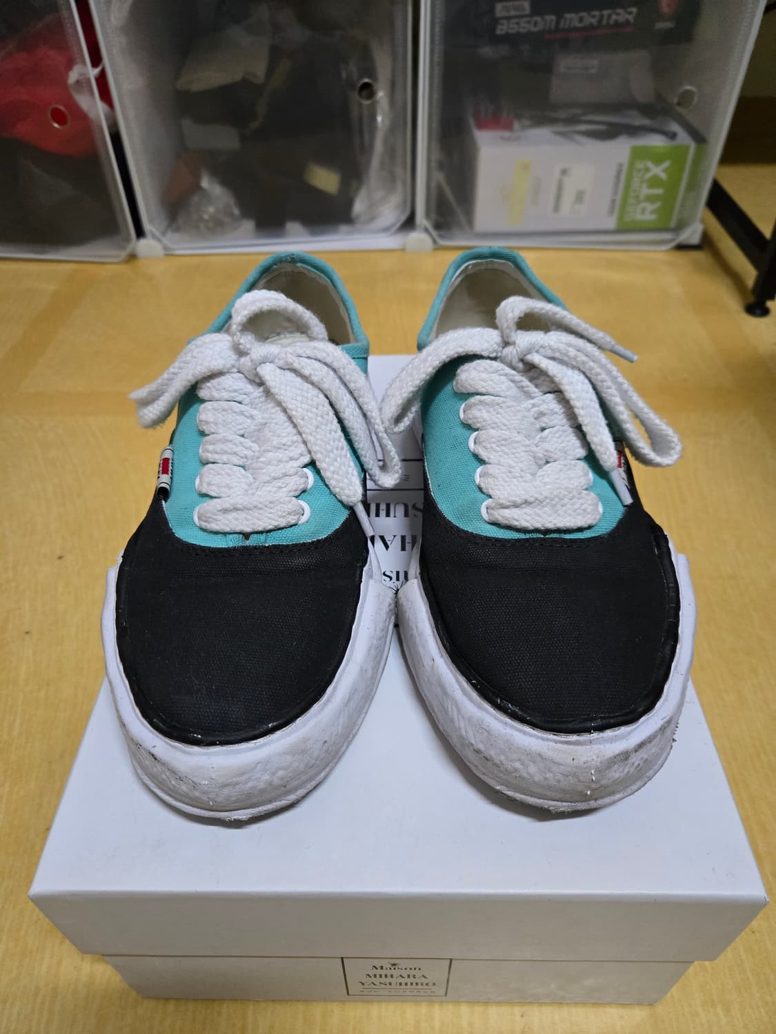 미하라 베이커 커스텀 41 사이즈 팝니다 상품이미지1