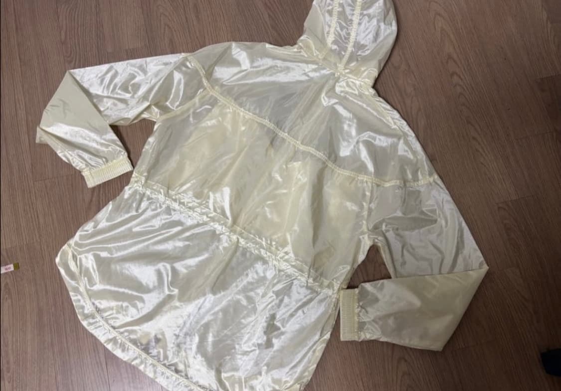 새상품급 나이키 경량 바람막이 병아리(s)블랙(m) 상품이미지8