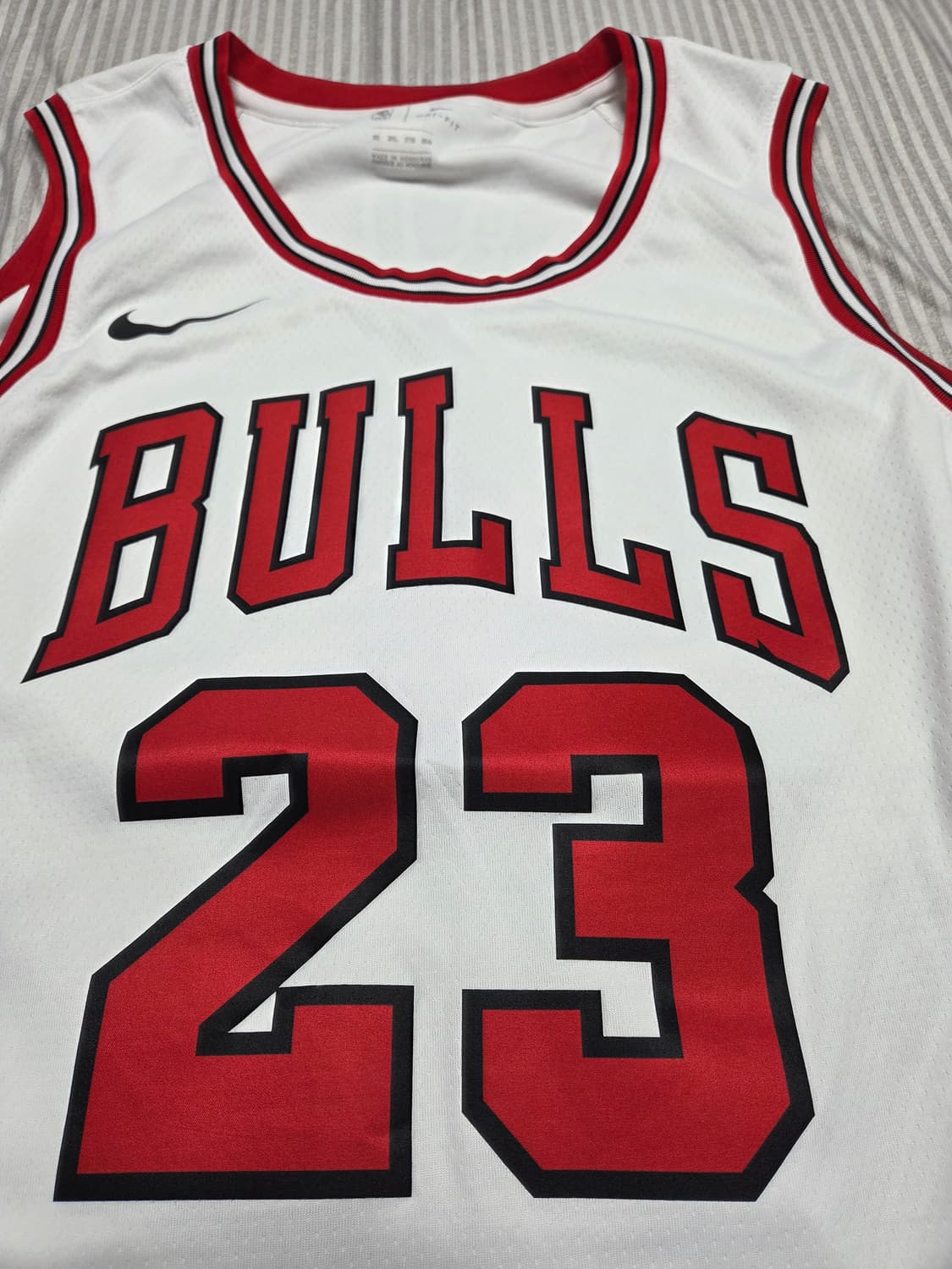 나이키 시카고불스 마이클조던 스윙맨져지 23번 소장용 3XL 화이트한정판 상품이미지2