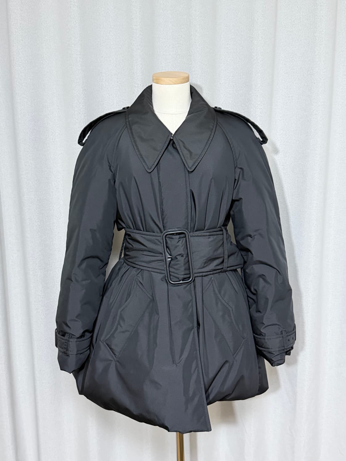 버버리 벨트 베리힐 패딩 카 코트 (블랙) - 미착용 새상품 상품이미지5