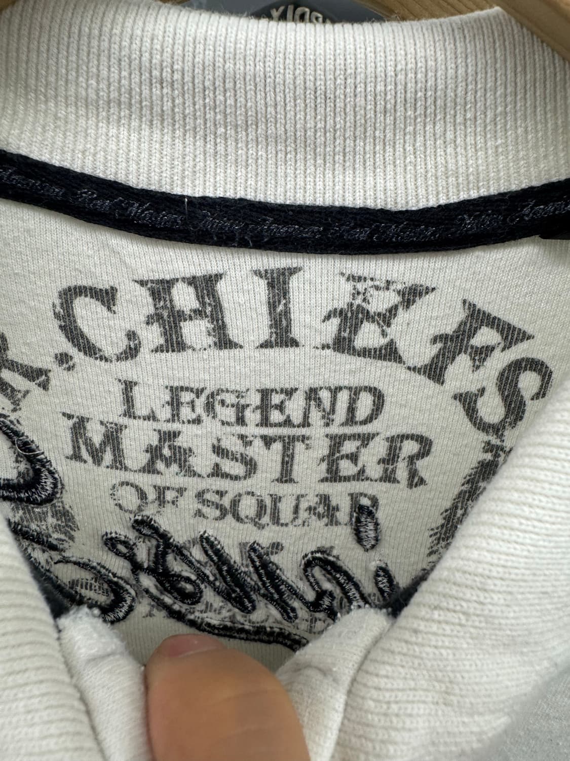 R.CHIEFS 빈티지 자수 카라티 상품이미지3