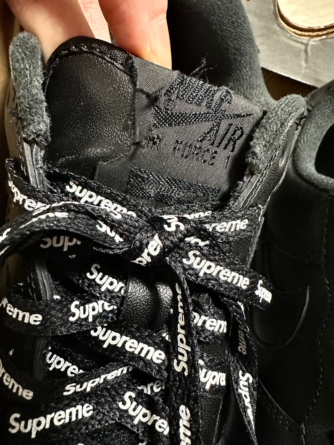 Nike x Supreme Air Force 1 Low Black 상품이미지7