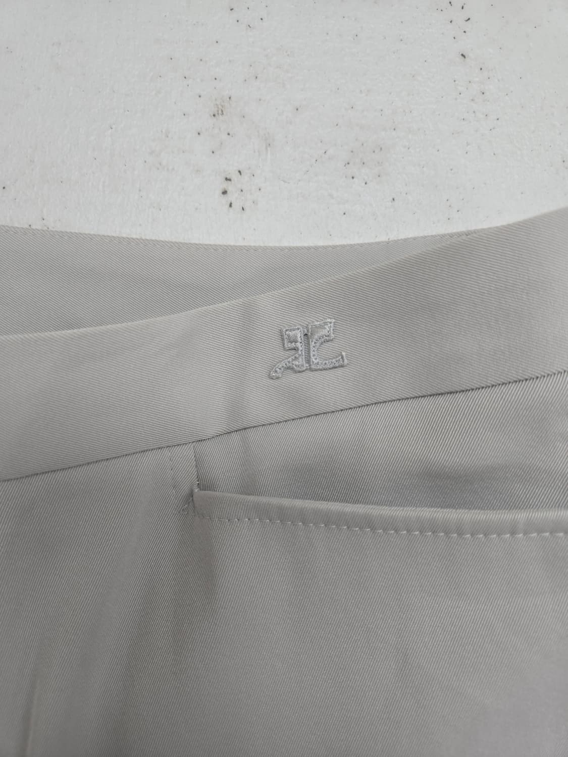 꾸레쥬 여성 바지 회색 슬랙스 상품이미지2