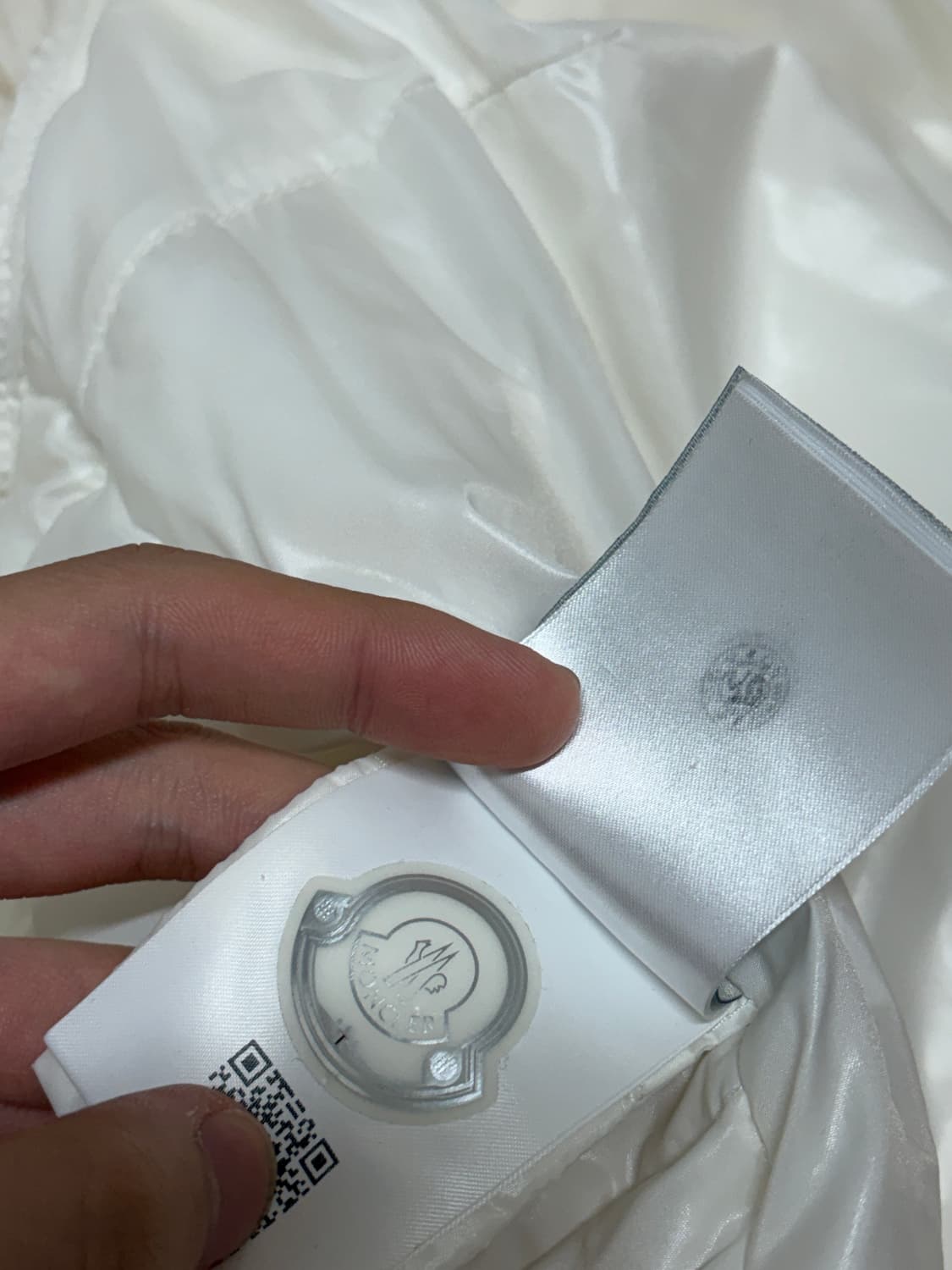 (A++) 22fw 몽클레어 라이체 패딩 2 몽클레어 여성 퍼 패딩 2 상품이미지8