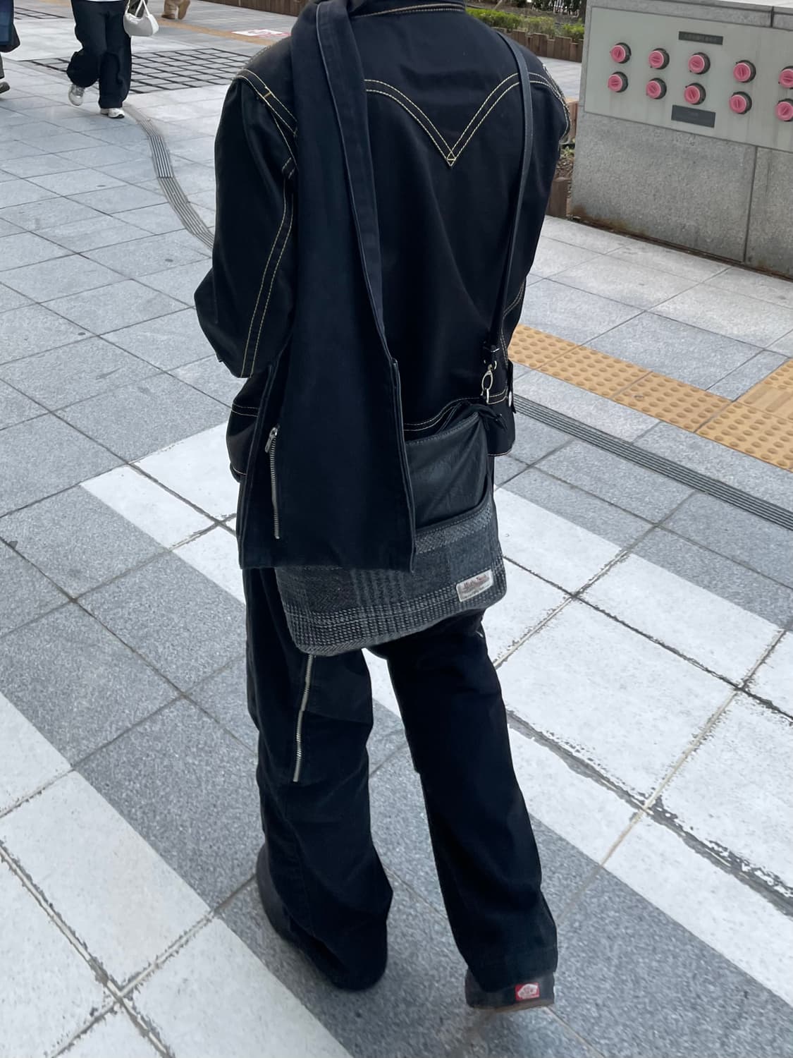 플라스틱프로덕트 지퍼팬츠 상품이미지2