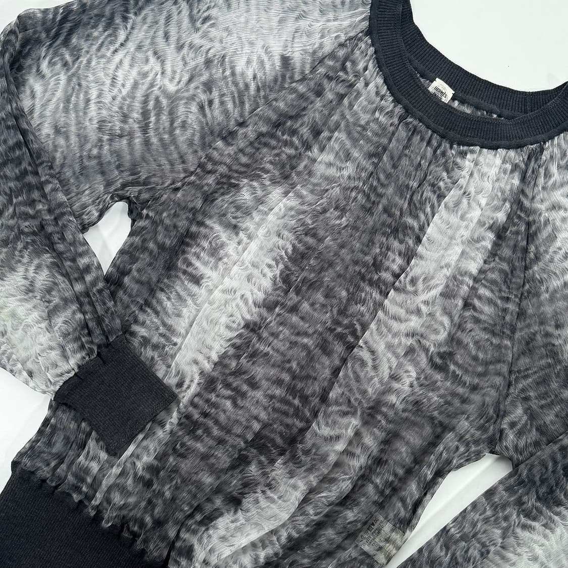 에르메스 패턴 실크 티블라우스 상품이미지4