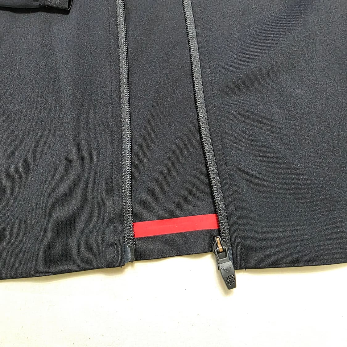 0812 다이나핏 남성 트레이닝 집업 자켓 블랙 L(100) 스판 기능성 상품이미지5