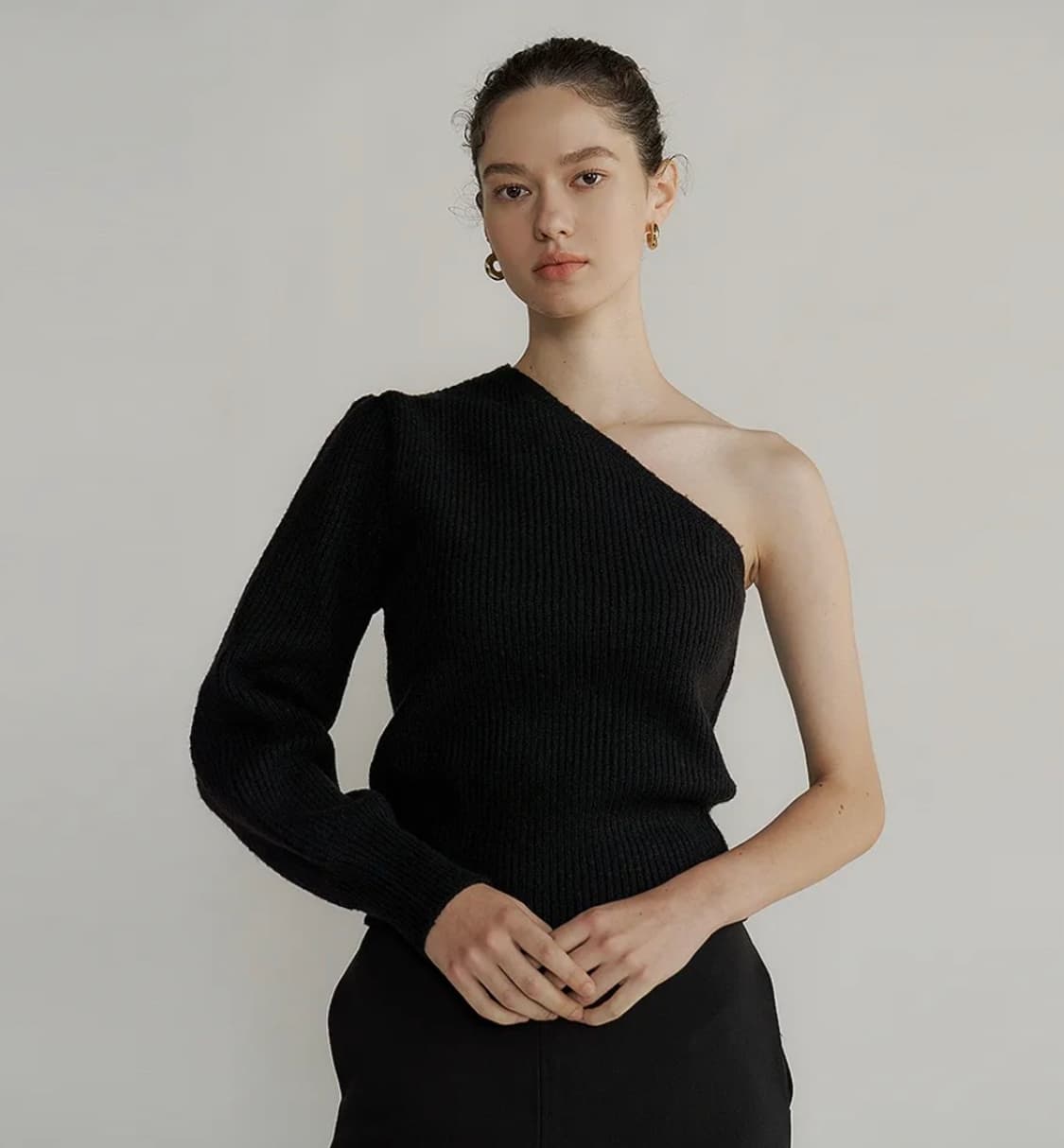 Lucir zu루시르주 원숄더 니트 상품이미지1