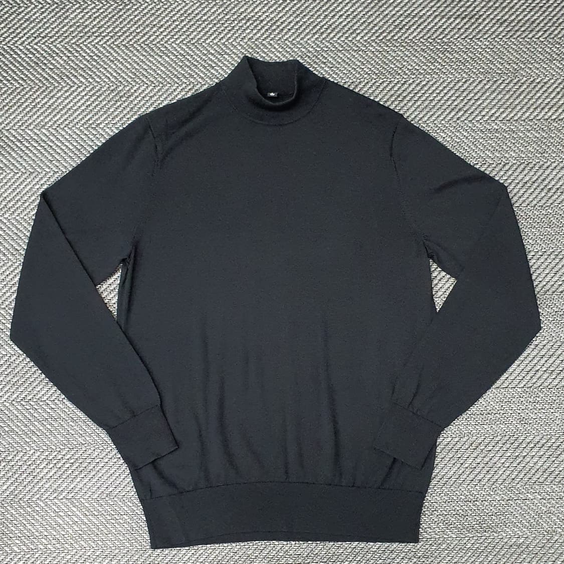 유니클로 울100 하이넥 스웨터 남자105 상품이미지1