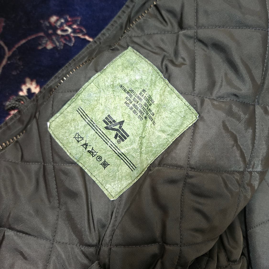 (새상품)알파인더스트리 벨티드 가죽덧댐 누빔 항공 점퍼 상품이미지8