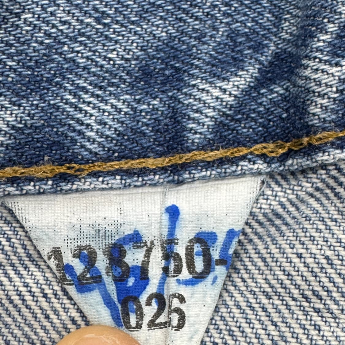 칼하트 OG 가죽패치 워싱 워크 데님팬츠 상품이미지9