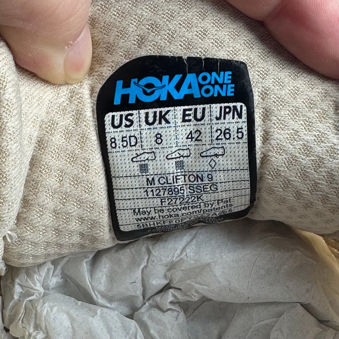 265)호카 클리프톤 9 쉬프팅 샌드 러닝화 상품이미지8