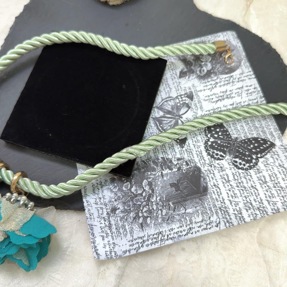 빈티지 망사 플라워 오리엔탈 브레이드 목걸이 상품이미지3