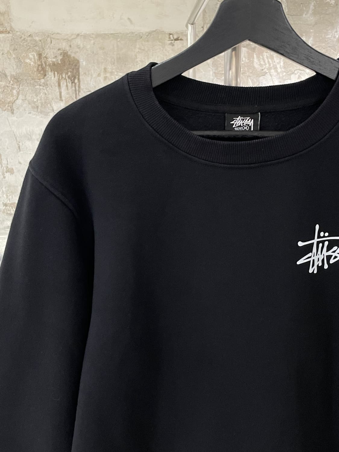 스투시 블랙 베이직 로고 스웻 셔츠 상품이미지2