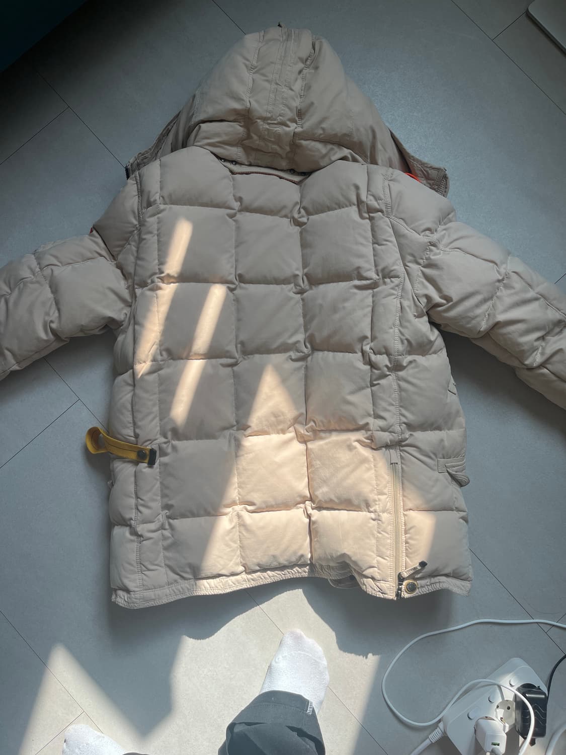 파라점퍼스 일본 한정판 코디악 패딩 판매합니다 상품이미지2