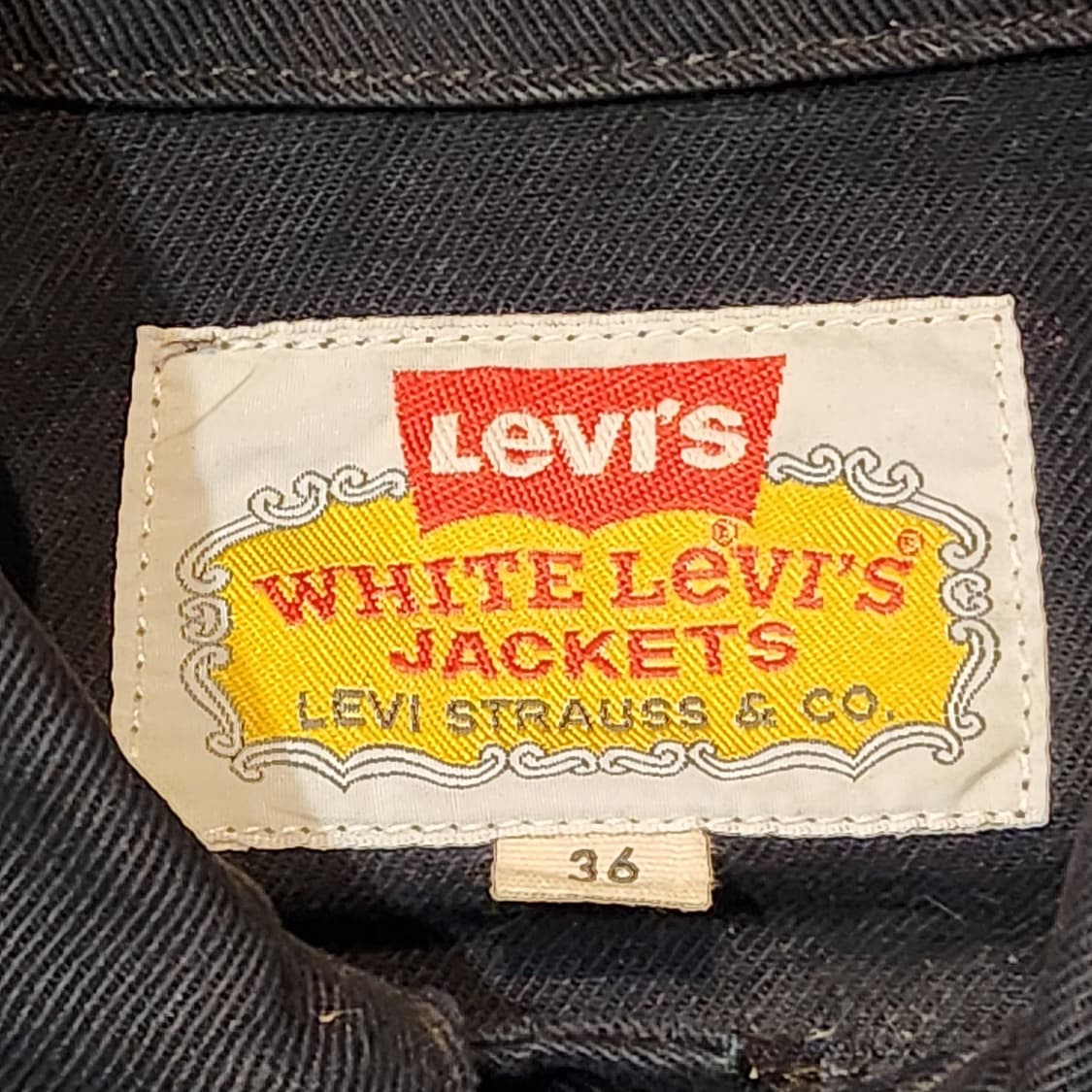 90s Levi's Vintage 블랙 트러커 자켓 36 상품이미지6