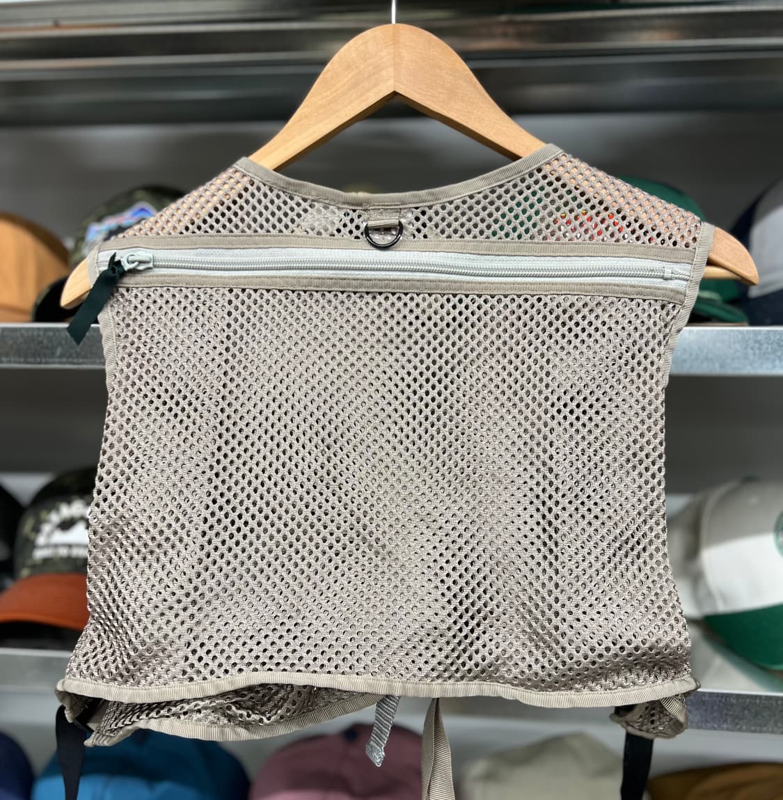 Patagonia Minimalist Mesh Vest 상품이미지2