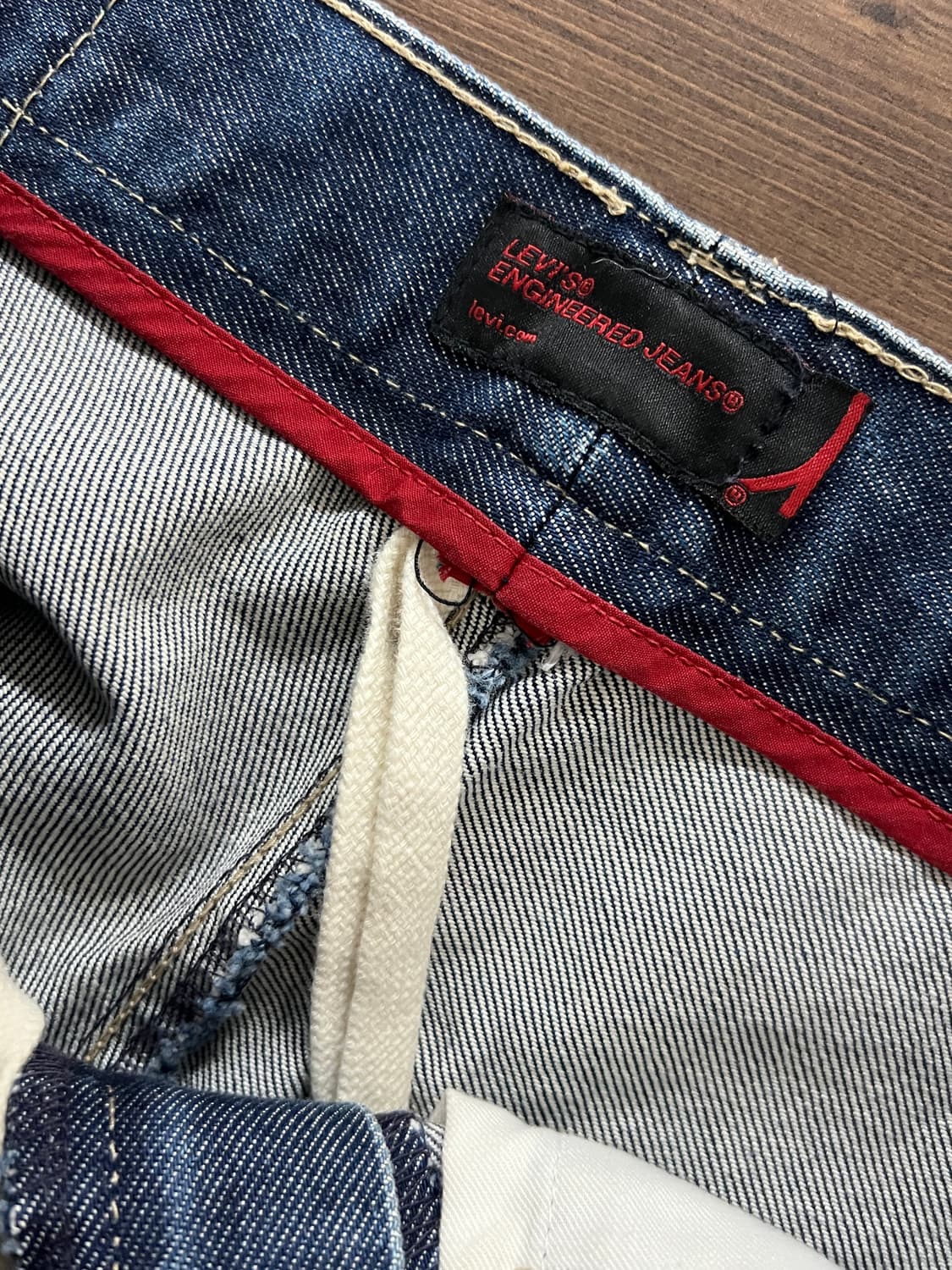 Levis 리바이스 엔지니어드 진스 나팔핏 부츠컷 생지 데님 팬츠 상품이미지6