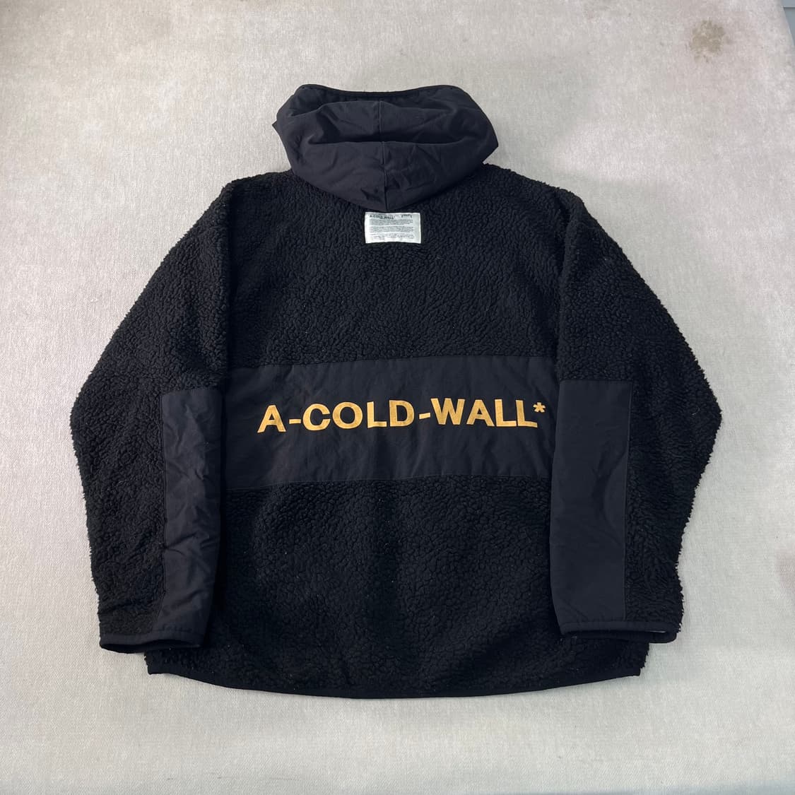 105 어콜드월 빅로고 양털 플리스 자켓 상품이미지1