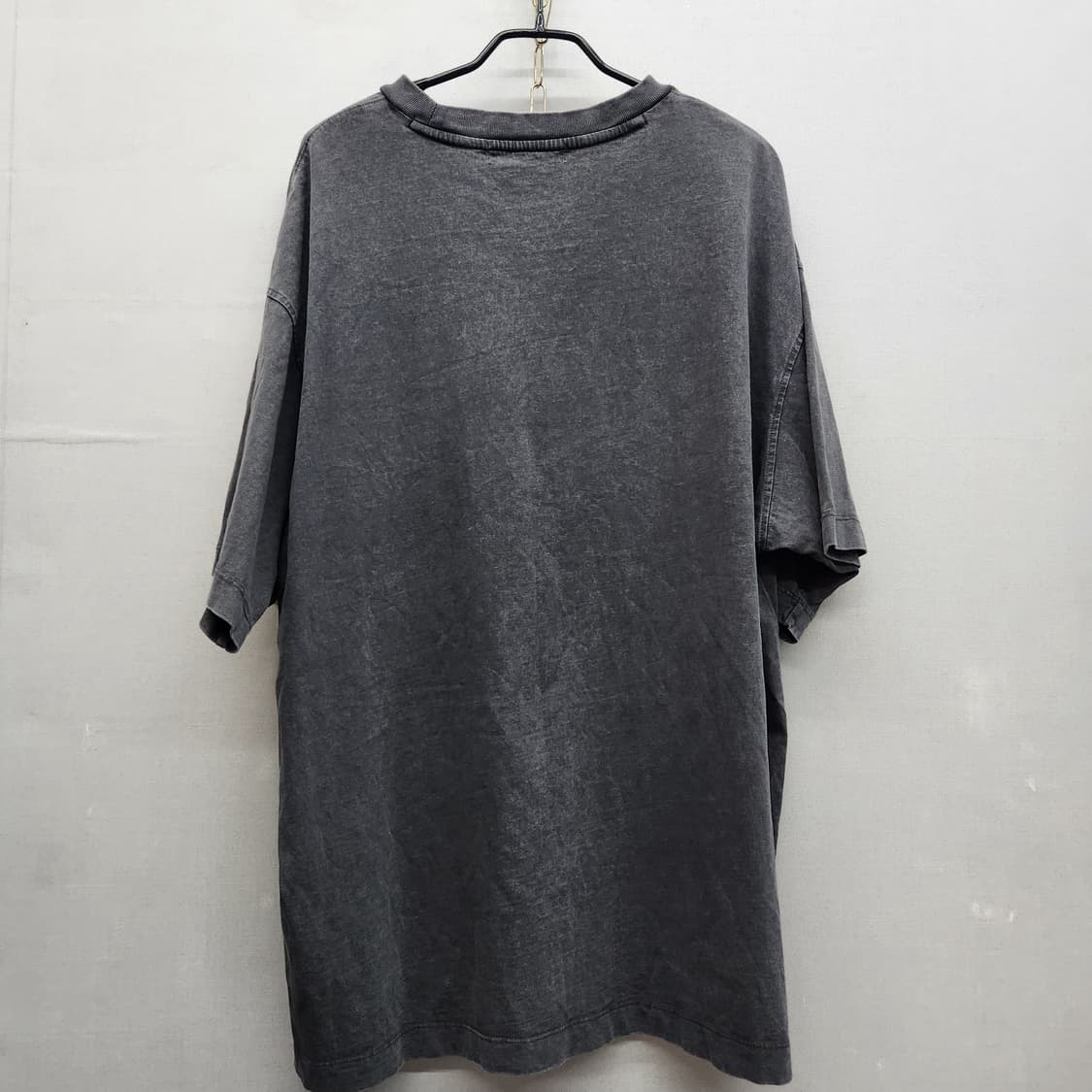 에잇세컨즈 피그먼트 워싱 사이버펑크 그래픽 반팔 L(XL) 상품이미지4