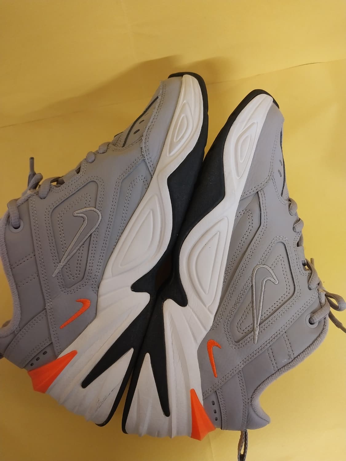 여성 나이키 M2K 테크노 아트모스피어 그레이 팬텀 운동화 (240) 상품이미지7