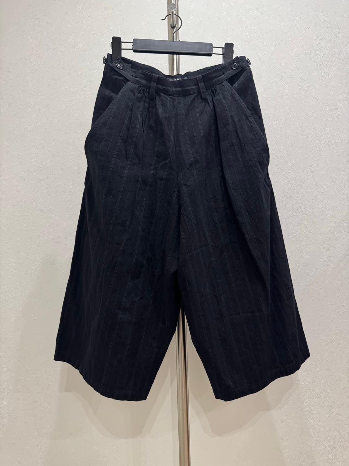 요지야마모토 스트라이프 하카마 팬츠 상품이미지1