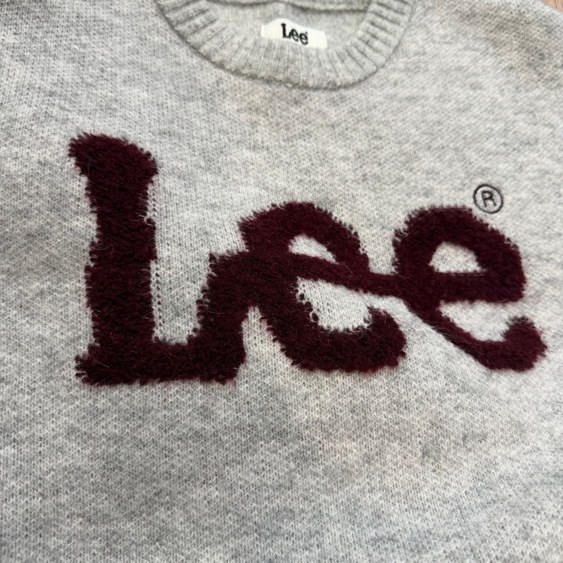 Lee 부클 빅로고 라이트 그레이 니트 상품이미지6