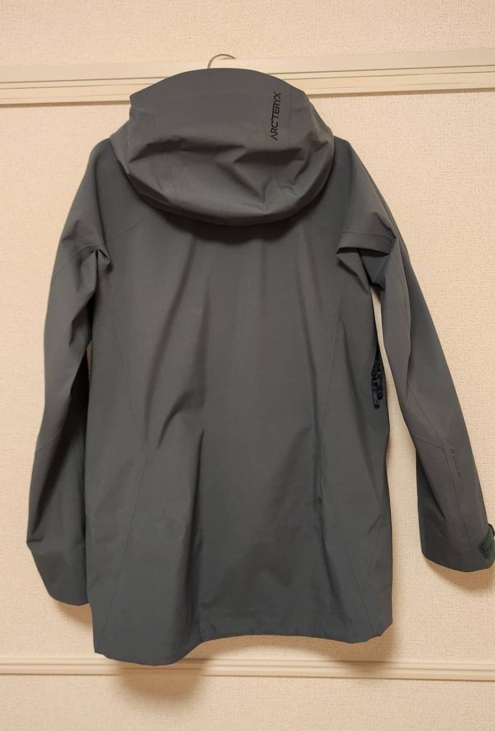 아크테릭스 고어텍스 자켓 ARC’TERYX Nita Shell Jacke 상품이미지3