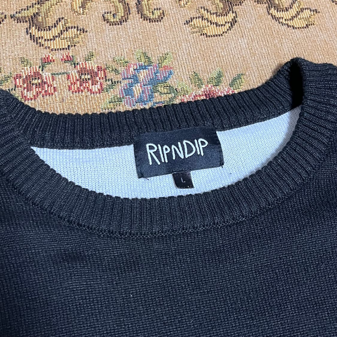 립앤딥 고영희 니트 상품이미지3