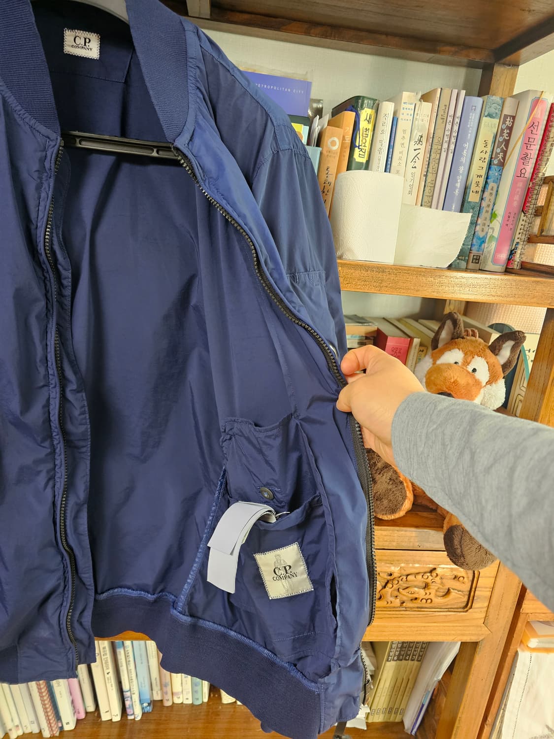 새상품 컨디션))씨피 CP컴퍼니 NYCRA 봄버 나일론 자 상품이미지5