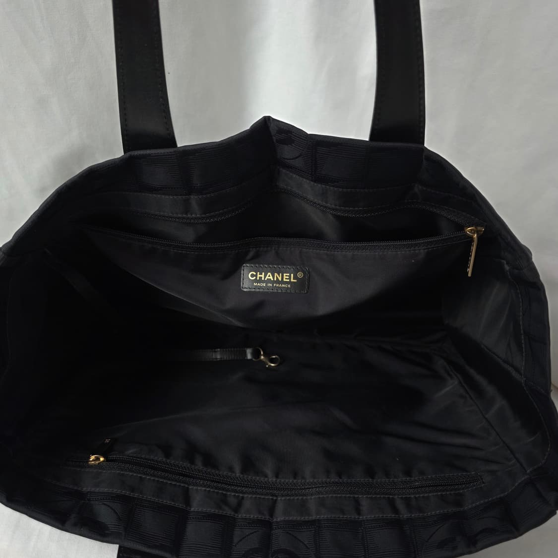 [정품 CHANEL] 샤넬 나일론 뉴트래블백 쇼퍼백 토트백 상품이미지7