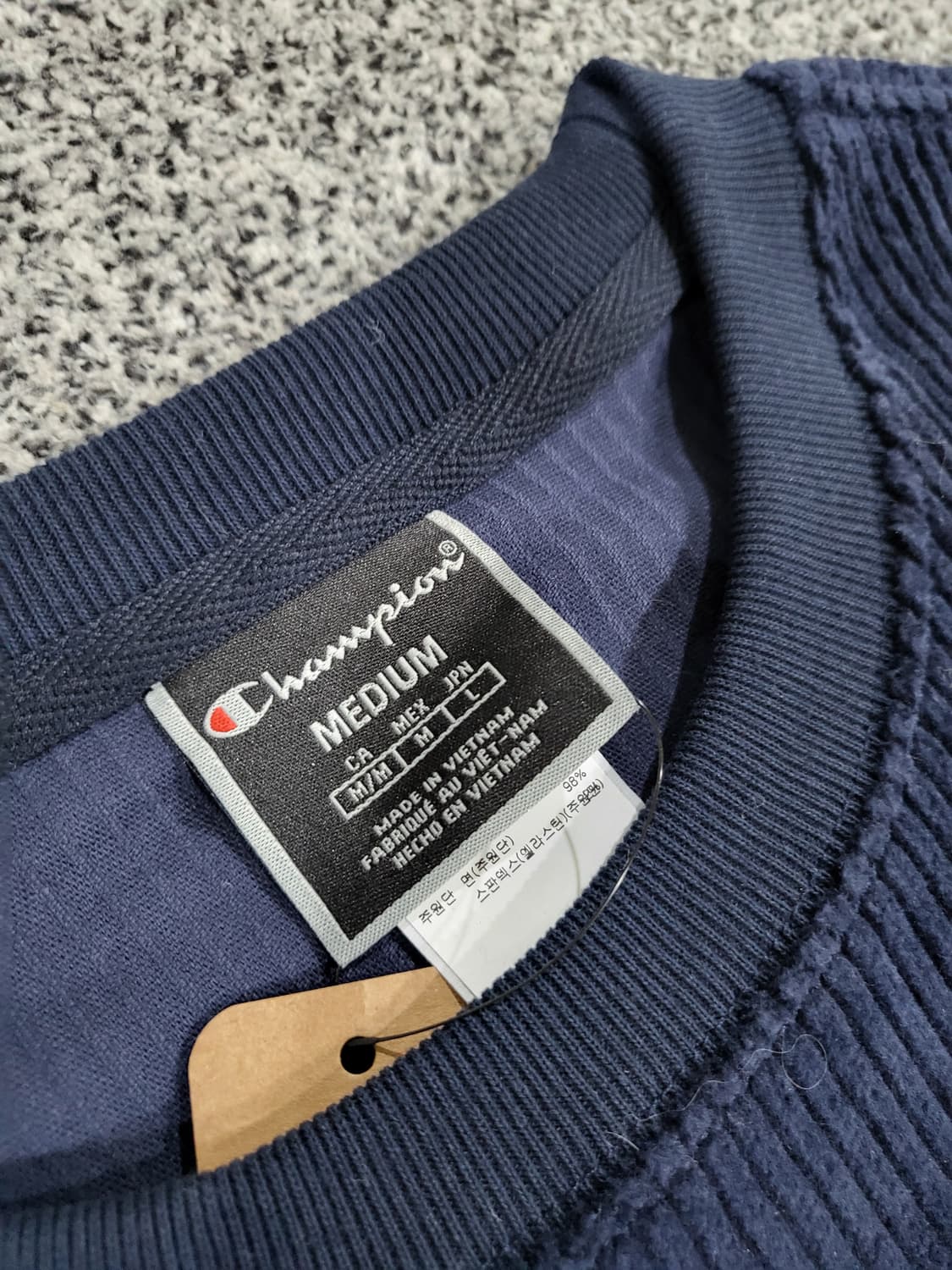 챔피온 코듀로이 맨투맨 (네이비) 상품이미지4