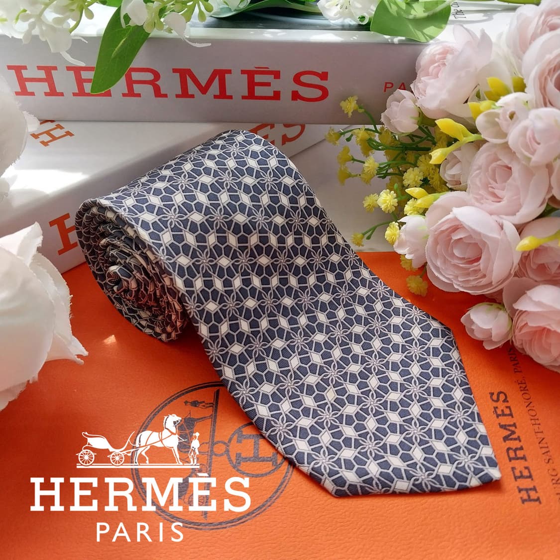 에르메스 넥타이 네이비 기하학 패턴 9.1cm A~B등급 K2185 상품이미지1