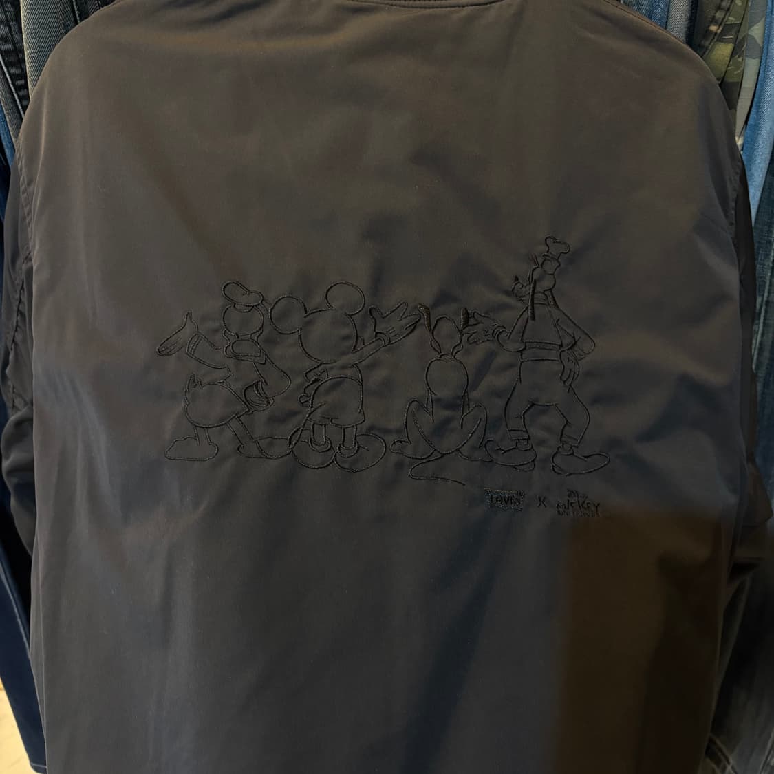 리바이스 x 디즈니 콜라보 리버시블 항공점퍼 상품이미지3