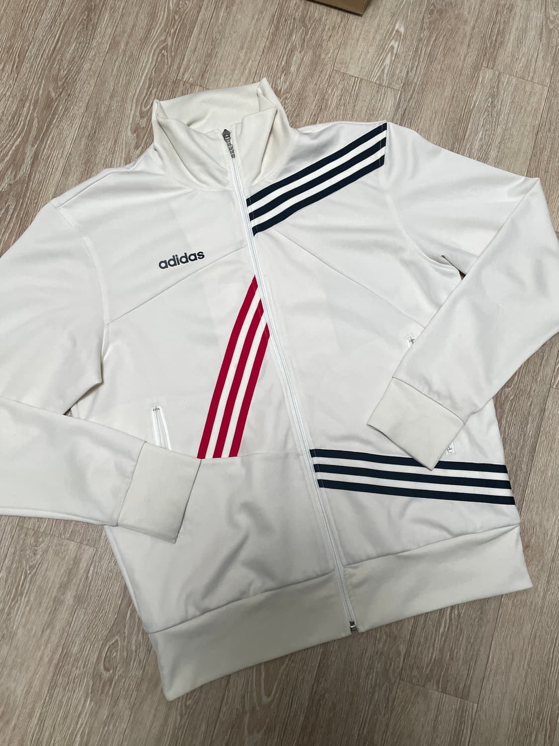 아디다스 아이보리 삼선 져지 상품이미지1