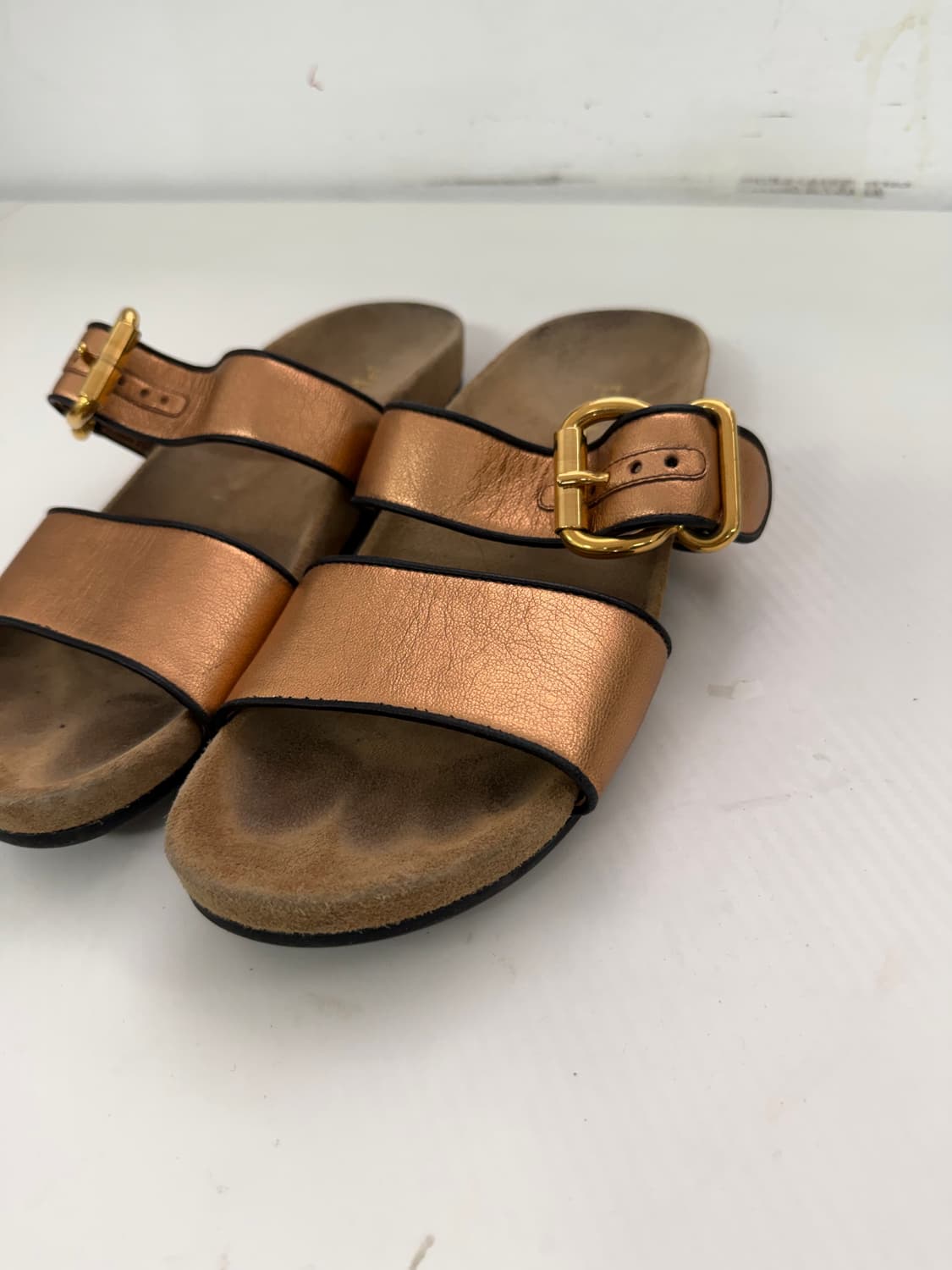 정품) 프라다 여성 브론즈 샌들 슬리퍼 38 상품이미지2