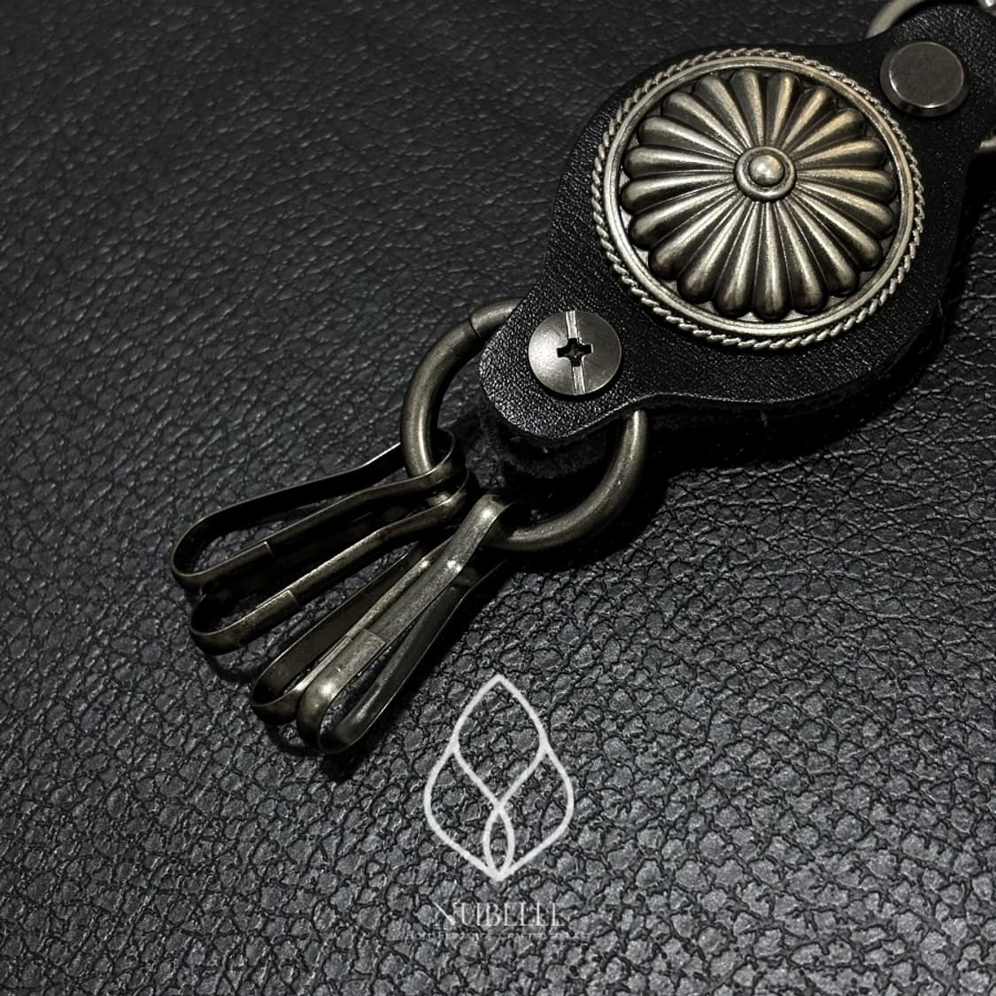 🌗 Chrome stud keyring / 크롬 플라워 스터드 키링 상품이미지6