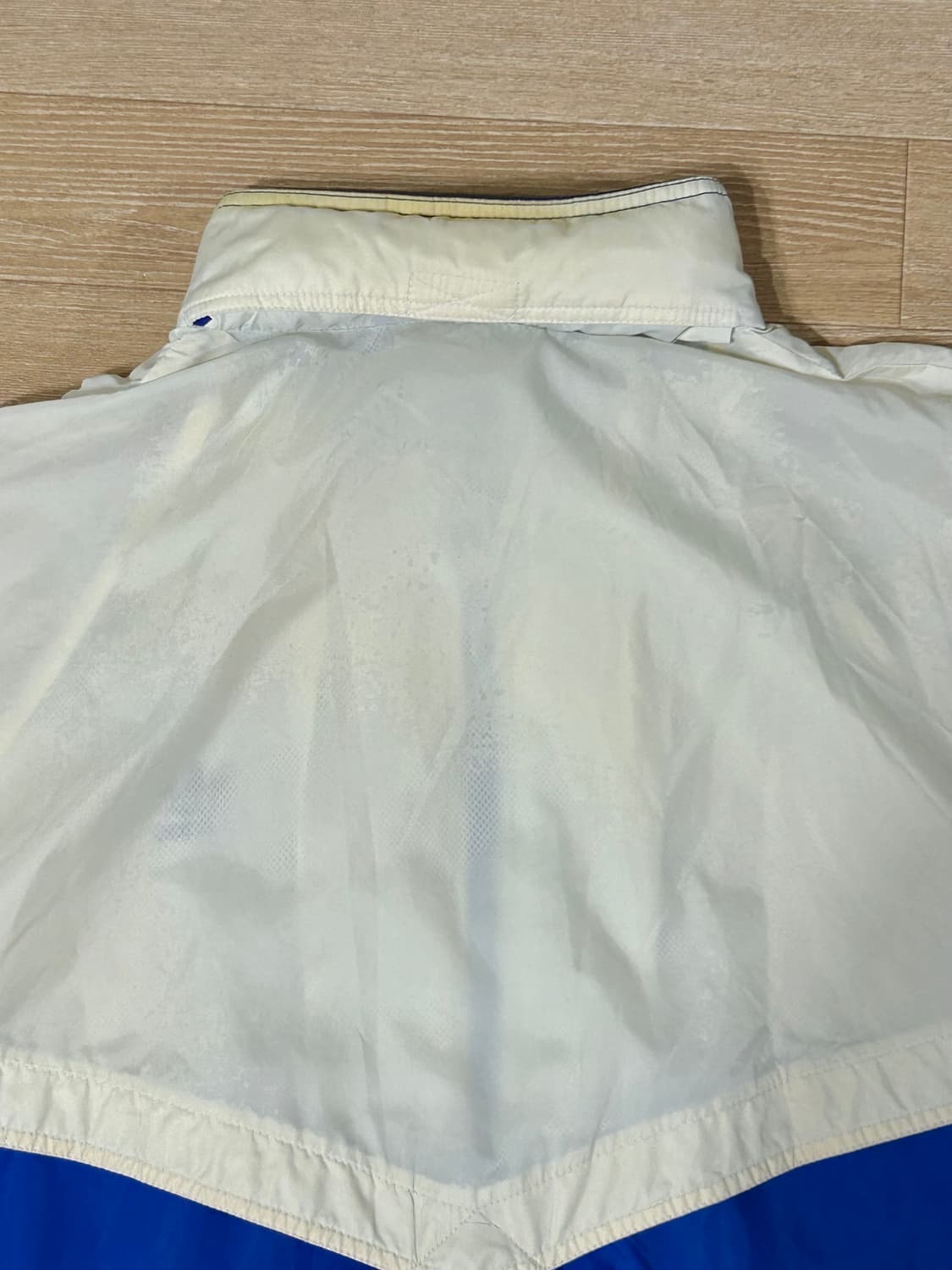 아디다스 올드스쿨 바람막이 흰파 상품이미지8